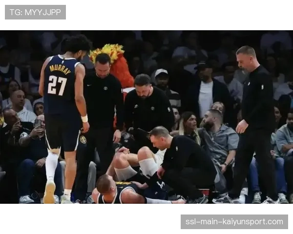 尼古拉·约基奇连续五场比赛达成“25+10+5”数据