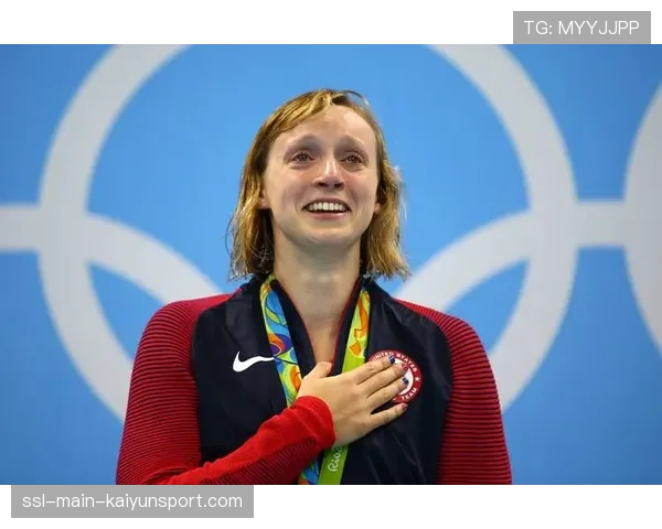 国际泳联公布最佳运动员，马尔尚、莱德基当选